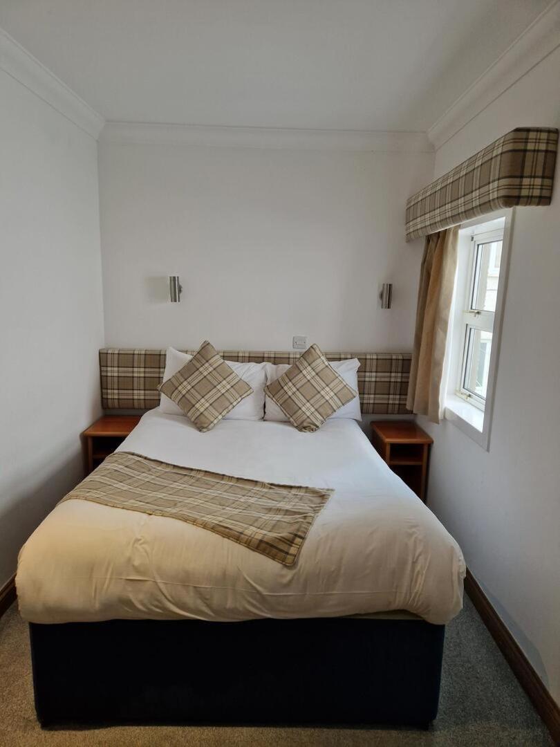Loch Long Hotel Arrochar Eksteriør billede